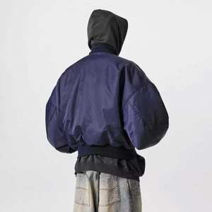 Blouson bomber avec coque imperméable de qualité supérieure, doublure matelassée douce et bordure en tricot côtelé pour un style élégant au quotidien - Product Image 4