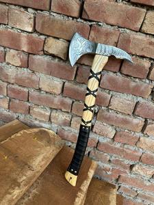 Steel Craft International : Hache viking en acier au carbone de haute qualité, nouveau design, à vendre, hache viking en acier au carbone personnalisée pour l'extérieur - Product Image 5