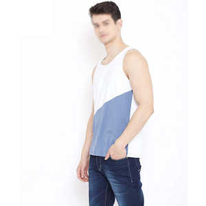 Camiseta Deportiva Ajustada de Tela Transpirable para Ejercicio Diario y Gimnasio, Cómoda Camiseta Deportiva de Spandex para Hombre - Product Image 4