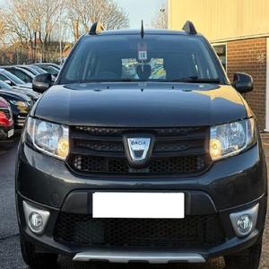 DACIA SANDERO STEPWAY 2016 USADO, Volante a la Izquierda/Derecha - Product Image 1