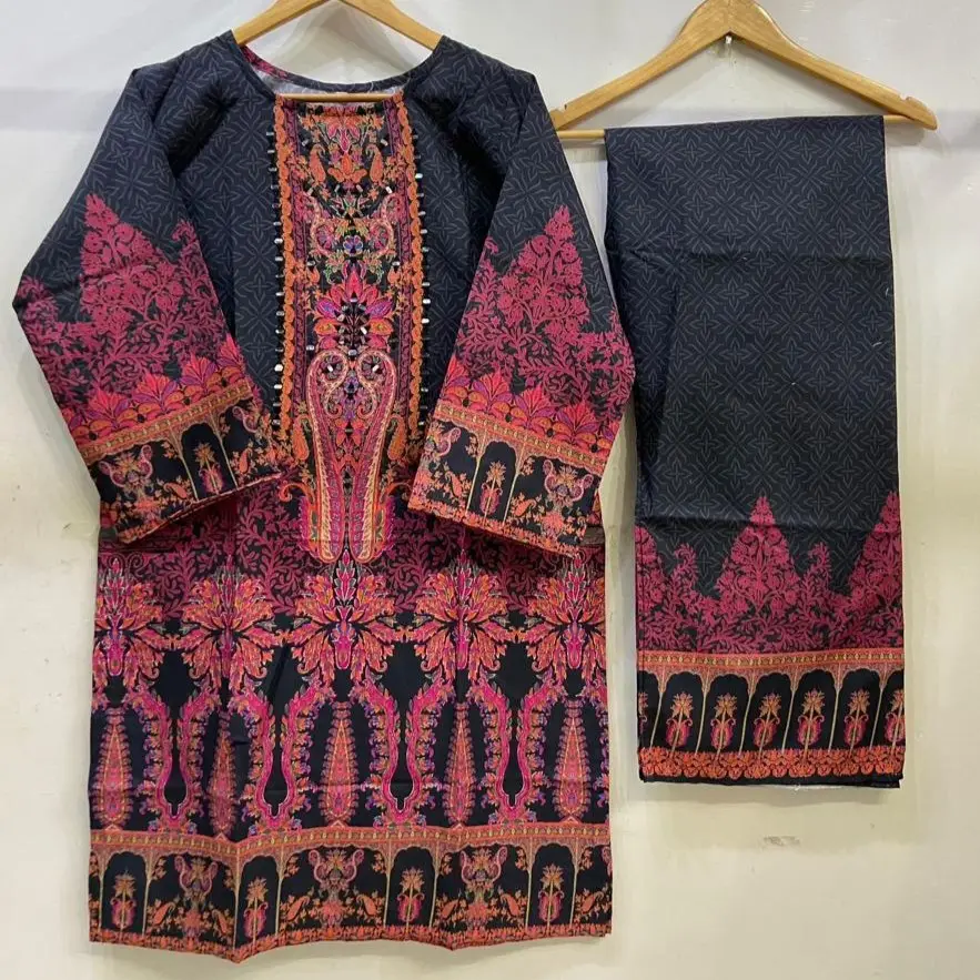 Dames Geborduurde Cortrai Kurtis Winterkleding Stijlvolle Ontwerpen Op Groothandelsprijzen \ Kurtis Voor Vrouwen In India