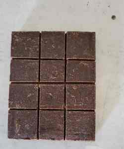 Cubes d'allumage en coque de noix de coco biologique les plus vendus avec une forte puissance d'allumage pour la cuisine quotidienne et l'utilisation en extérieur - Product Image 5