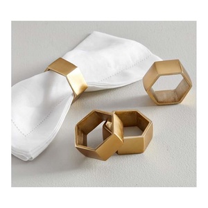 Ronds de serviette en noyer pour hôtel-rond de serviette de mariage mode simple décoration de table de mariage ronds de serviette en or argent hexagone - Product Image 1