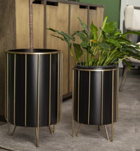 Jardinière métallique décorative d'extérieur sur mesure jardinière de fleurs décorative finie en or jardinière de sol de style tendance - Product Image 2