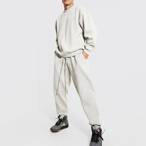 Survêtement à capuche élastique à manches longues pour hommes, avec logo et design personnalisés, de meilleure qualité, style décontracté et ajusté - Product Image 5