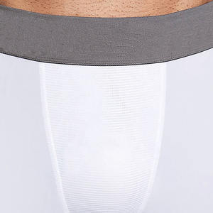 Bon fabricant Shorts de compression pour hommes 100% coton entièrement personnalisés vente à chaud vêtements de sport Top tendance Anti-UV respirant rapide - Product Image 6