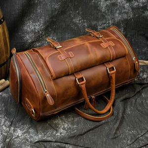 Sac de voyage vintage en cuir Crazy Horse pour hommes avec compartiment à chaussures - Product Image 2