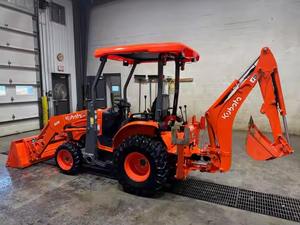 Tractor Cortacésped Usado y Nuevo B2601 de 70HP 4WD con Bomba y Transmisión por Engranajes para Uso Agrícola y de Jardinería - Product Image 4