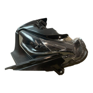 Faro Anteriore LED Originale Yamaha per XMAX 300 2018, Lente Trasparente in Materiale Plastico - Product Image 4