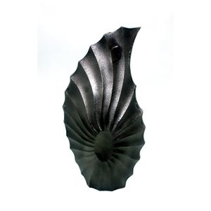 Nouveau design vaisselle décorative fer fleur Vase patine finition pour la maison et la décoration de mariage Vase en métal fait à la main - Product Image 5