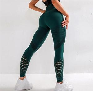 Leggings de yoga para gimnasio sin costuras con realce de cintura alta y transpirable con logotipo personalizado para mujer - Product Image 3