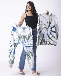 ชุดเดรสและชุดเลานจ์ของผู้หญิงที่กำลังอินเทรนด์สีสันสดใสมีตัวเลือก2 & 4ชิ้นที่หลากหลายพร้อมสไตล์เสื้อด้านบนกางเกงขาสั้นและชุดเดรส - Product Image 3