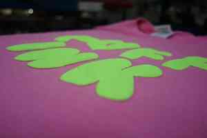 T-shirt en coton tricoté anti-rides pour homme, respirant, protection UV, imprimé en relief de haute qualité, décontracté, manches courtes - Product Image 2