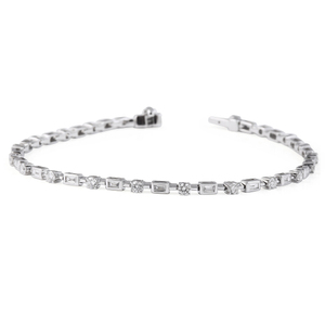 Pulsera de Diamantes Redondos y Baguette con Piedras Alternadas, Elegantes Pulseras y Brazaletes de Diamantes - Product Image 1