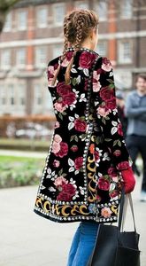 Chaquetas Mini Boho de Manga Larga con Bordado Suzani, Hechas a Mano por Diseñadores, para Fiestas - Product Image 3