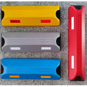 560mm lề đường xe đậu xe cao su đậu xe Stopper đường bánh xe Stopper bãi đậu xe lề đường khối PVC bánh xe Stopper với phản xạ - Product Image 2