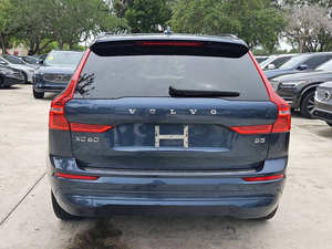 XC60 B5 2022 en perfecto estado, usado, bajo kilometraje, transmisión automática, asientos de cuero, sin accidentes y listo para enviar. - Product Image 5