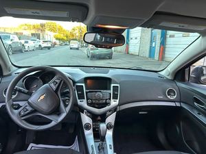 Clean 2020 GMC Suburban/Yukon XL SLT AWD conduite à gauche - Product Image 3