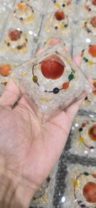 Pyramide de galaxie faite à la main Pyramide d'orgone-Pierre naturelle équilibre Reiki méditation Orgonite générateur d'énergie positive CEM de guérison - Product Image 5
