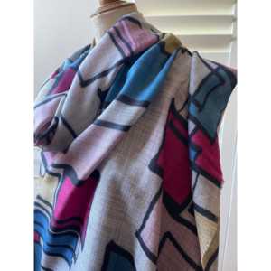 Écharpe longue vintage Mondrian en fine laine mérinos avec motif imprimé - Product Image 1