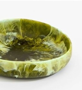 ชามเรซิ่นเคลือบเงา ดูหรูหรา ดูเป็นธรรมชาติ น้ำหนักเบา ปลอดสาร BPA เหมาะสำหรับวางบนโต๊ะกลาง ใช้ใส่ผลไม้ ขนมหวาน - Product Image 3