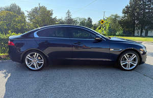 JAGUAR XE 35T PRESTIGE SEDAN AWD 2017 Usado en Excelentes Condiciones - Product Image 6