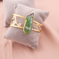Bijoux personnalisés irrégulière aura verte bracelet réglable bracelet en laiton fin designer bracelet cristal déclaration manchette bracelet