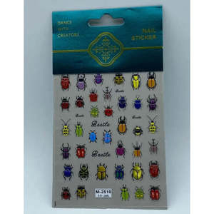Autocollants 5D en relief pour nail art - Motifs Smily, Arc-en-ciel, Astronaute et Scarabée - Décorations uniques en plastique 3D pour ongles - Product Image 6