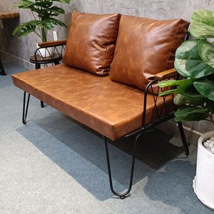 Sofá Industrial de 2 Plazas en Cuero Sintético con Forma Cuadrada y Estructura de Hierro SFB68062 - Product Image 6