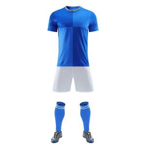 Uniformes de Fútbol al por Mayor, Ropa de Fútbol Personalizada, Sublimación de Alta Calidad, Manga Corta, Secado Rápido, para Entrenamiento y Competiciones - Product Image 1