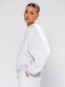 Ensemble de survêtement décontracté pour femmes, vêtements de sport streetwear, conçu pour l'entraînement physique et le style de vie - Product Image 5
