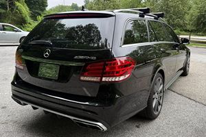 Mercedes-Benz E-63 S AMG Wagon 2014 Usado, Motor V8 Twin-Turbo de 577 hp, Tracción en las Cuatro Ruedas, Paquete de Asistencia al Conductor, Sin Modificaciones, Euro III - Product Image 5