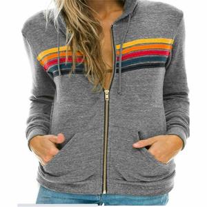 Sudaderas con Capucha de Invierno con Cierre de Cuello Alto y Logotipo Delantero Corto para Mujer, Sudaderas de Forro Polar de Alta Calidad Unisex - Product Image 6