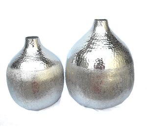 Vase à fleurs en aluminium classique ensemble de 2 pour la maison et l'hôtel Vase à plantes décoratif finition argentée Design moderne porte-fleurs en métal - Product Image 2