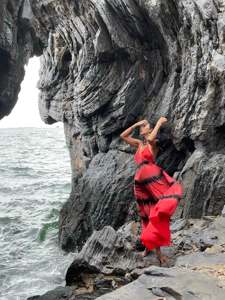 เดรสที่ดีที่สุดเซ็กซี่คอวีเว้าลึกเซ็กซี่เสื้อคล้องคอโชว์หลังแขนกุดเปิดหลังผ่าสีแฟชั่นสุดหรู - Product Image 3