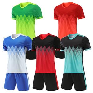 Uniformes de fútbol con impresión personalizada por sublimación, conjunto de ropa deportiva, ropa de fútbol para entrenamiento de equipos, camisetas de fútbol, nombre del equipo de fútbol - Product Image 6