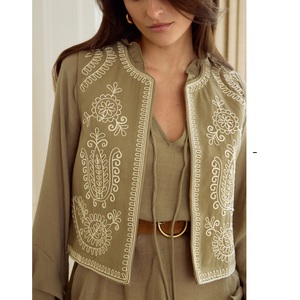 Suministro directo de fábrica, chaleco informal de algodón bordado bohemio para mujer para festivales de verano, tejido ODM transpirable ecológico - Product Image 1