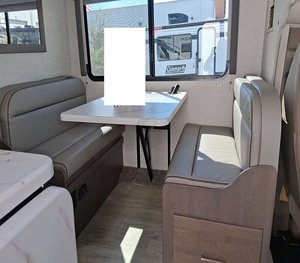 T-h-o-r C-h-a-t-e-a-u 22B d'occasion 2024 prêt à la vente - Product Image 1