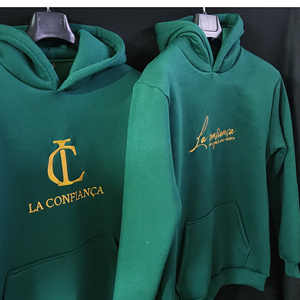 Sweats à capuche unisexes en polaire confortable de qualité supérieure, imprimés sur mesure en polyester/coton, motif uni élégant, col à capuche, flocage - Product Image 2