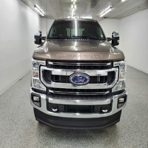 Superbe pick-up F-250 Super Duty d'occasion 2022, automatique, 385 CV, transmission V8 6.2L - Product Image 1