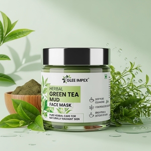 มาส์กหน้าชาเขียวสมุนไพร Glee Impex ช่วยดีท็อกซ์ ทำความสะอาดรูขุมขนอย่างล้ำลึก และควบคุมความมัน - Product Image 1