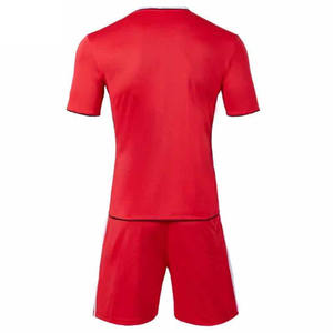 Uniformes de Fútbol Personalizados al por Mayor, Transpirables, 100% Poliéster, Manga Corta, para Hombre, con Números de Equipo - Product Image 6