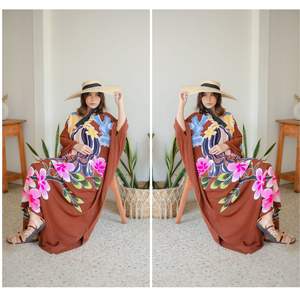 Vestido abaya de rayón de alta calidad para mujer Kaftan Tie Dye con toque elegante Ropa elegante y modesta para ocasiones diarias - Product Image 3