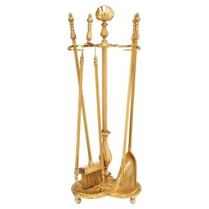 Ensemble d'outils de cheminée en laiton orné de poignées sculptées et d'un éclat poli, parfait pour la décoration intérieure raffinée et l'utilité de la cheminée - Product Image 3