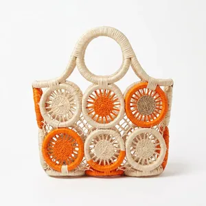 Sac en rotin tissé à la main avec motifs circulaires rouges, panier de rangement de style bohème - Product Image 5