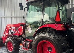 รถตักล้อยางขับเคลื่อนสี่ล้อสำหรับใช้งานในฟาร์มและการก่อสร้าง - Product Image 2