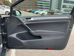 Volkswagen Golf Usado con Volante a la Izquierda/Derecha - Product Image 4