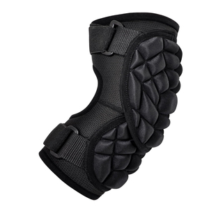 Protector de brazos con material cómodo que ayuda a reducir el estrés durante las actividades de entrenamiento. Protector de brazos con acolchado grueso. - Product Image 4