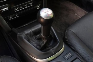 Porsche 911 Carrera S Coupé SUV Nuevo al por Mayor, Alto Rendimiento, Diseño Atemporal, Interior Oscuro, Cámara Trasera - Product Image 6