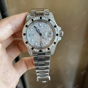 นาฬิกาหรูหราสีเงินสุดหรูพร้อมขอบเพชรที่หุ้มด้วยประกายการแสดงวันที่คลาสสิกและการออกแบบสร้อยข้อมือสแตนเลส - Product Image 2